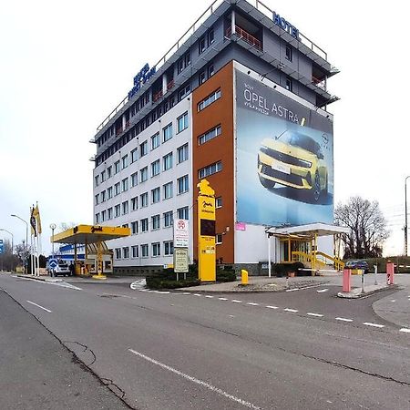 Hotel Jurki Dom Bratislava Luaran gambar