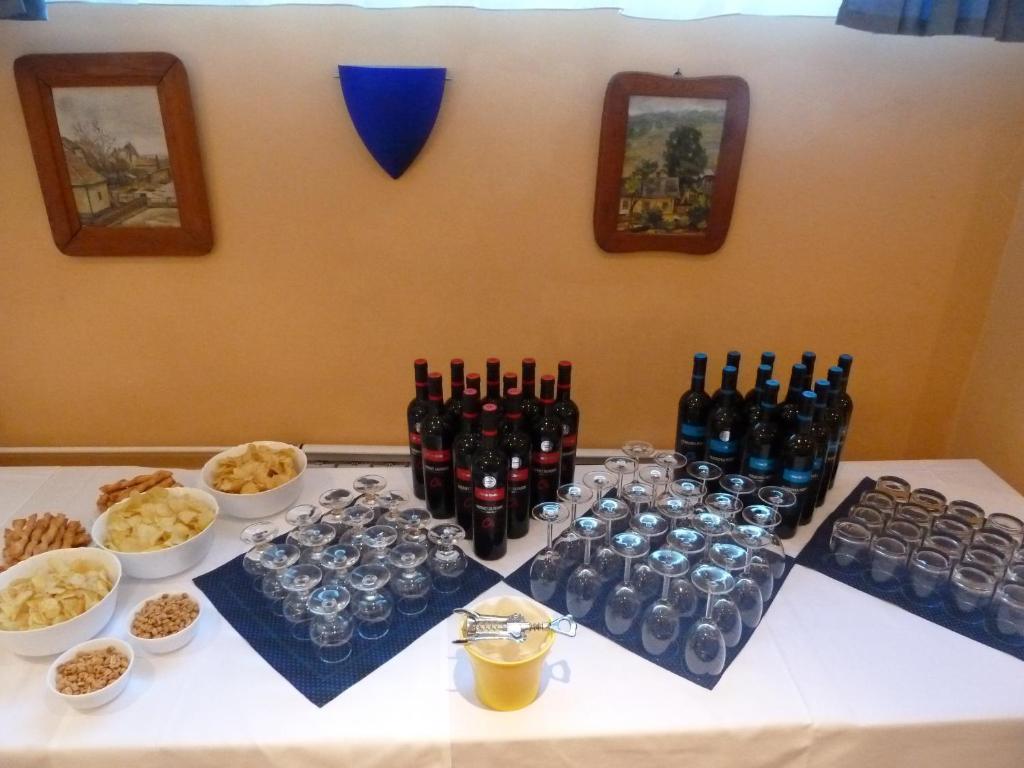 Hotel Jurki Dom Bratislava Luaran gambar