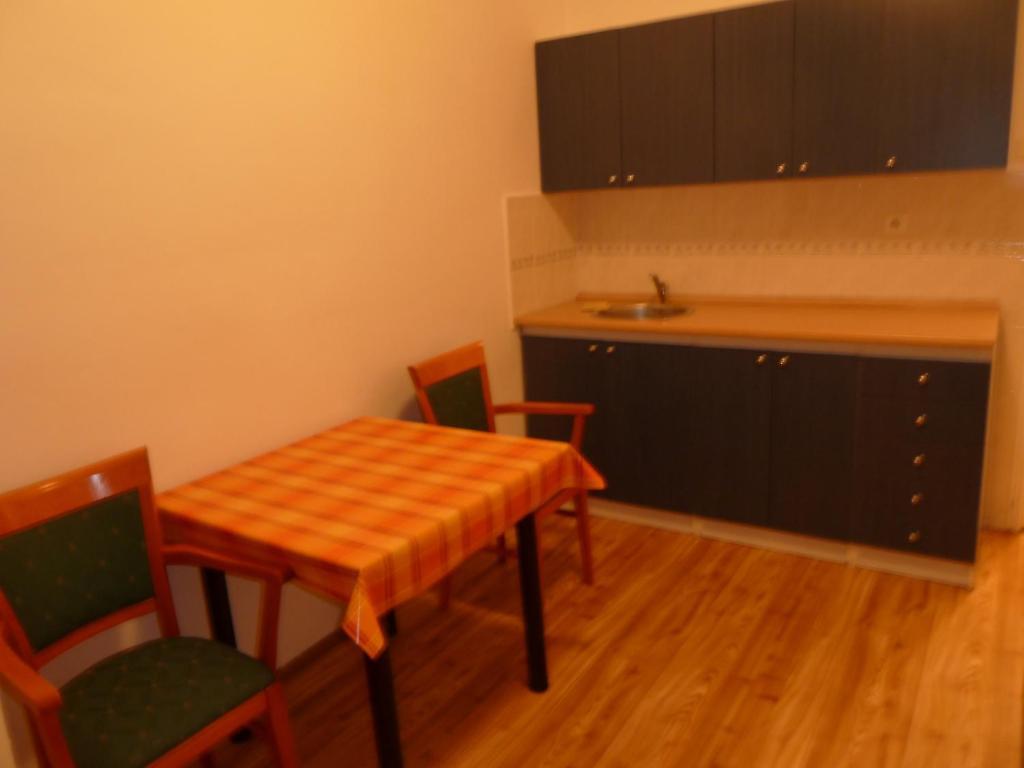Hotel Jurki Dom Bratislava Luaran gambar